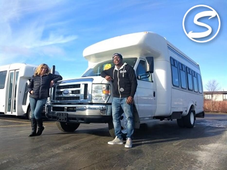 Images Signature Truck Center