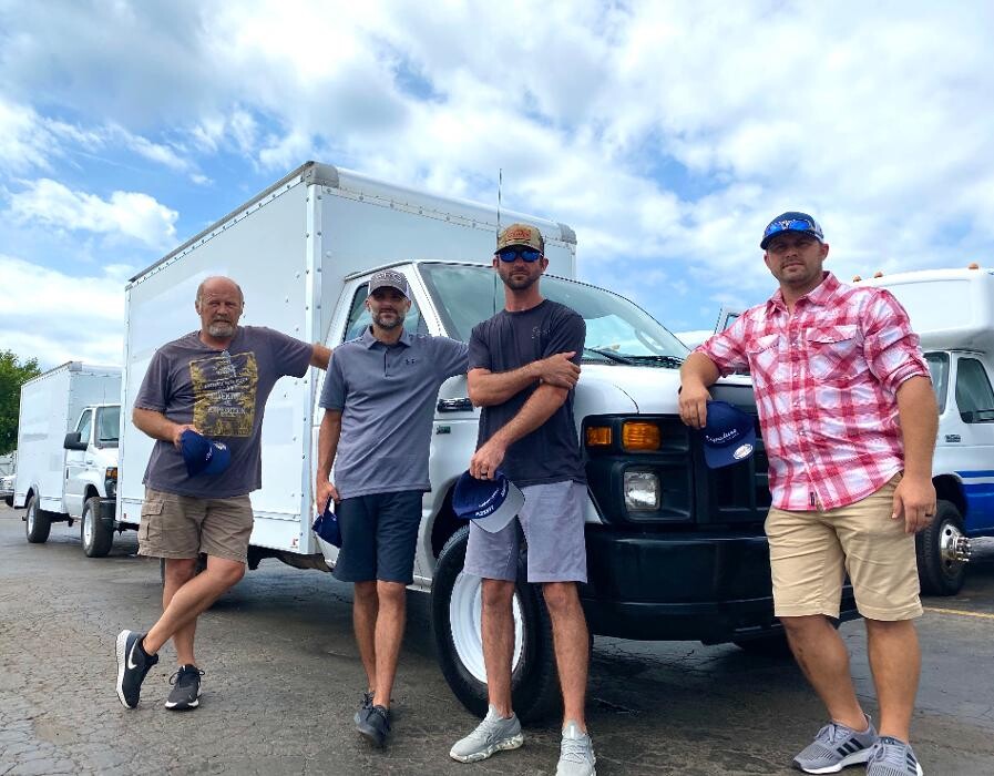 Images Signature Truck Center