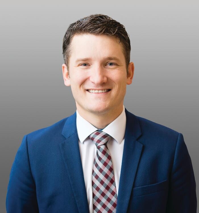 Images Travis L. Bailey, M.D.