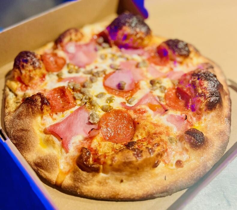 Images Brickell City Pizza