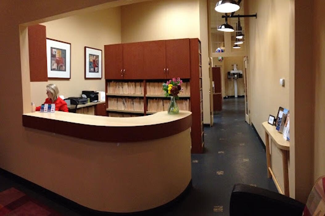 Images Thomas L Anderson, DDS and Associates - Downtown Office