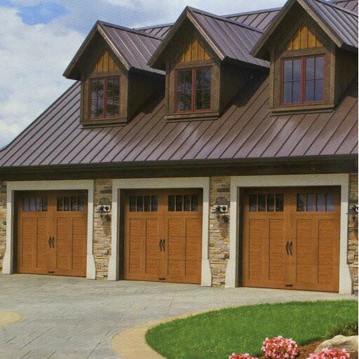 Lizzie's Garage Doors, LLP Logo