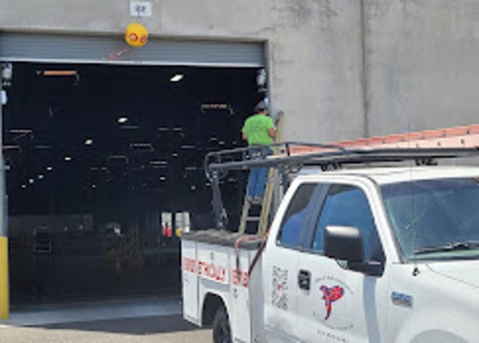 Images J Bird Abatement & Occlusion Service, LLC