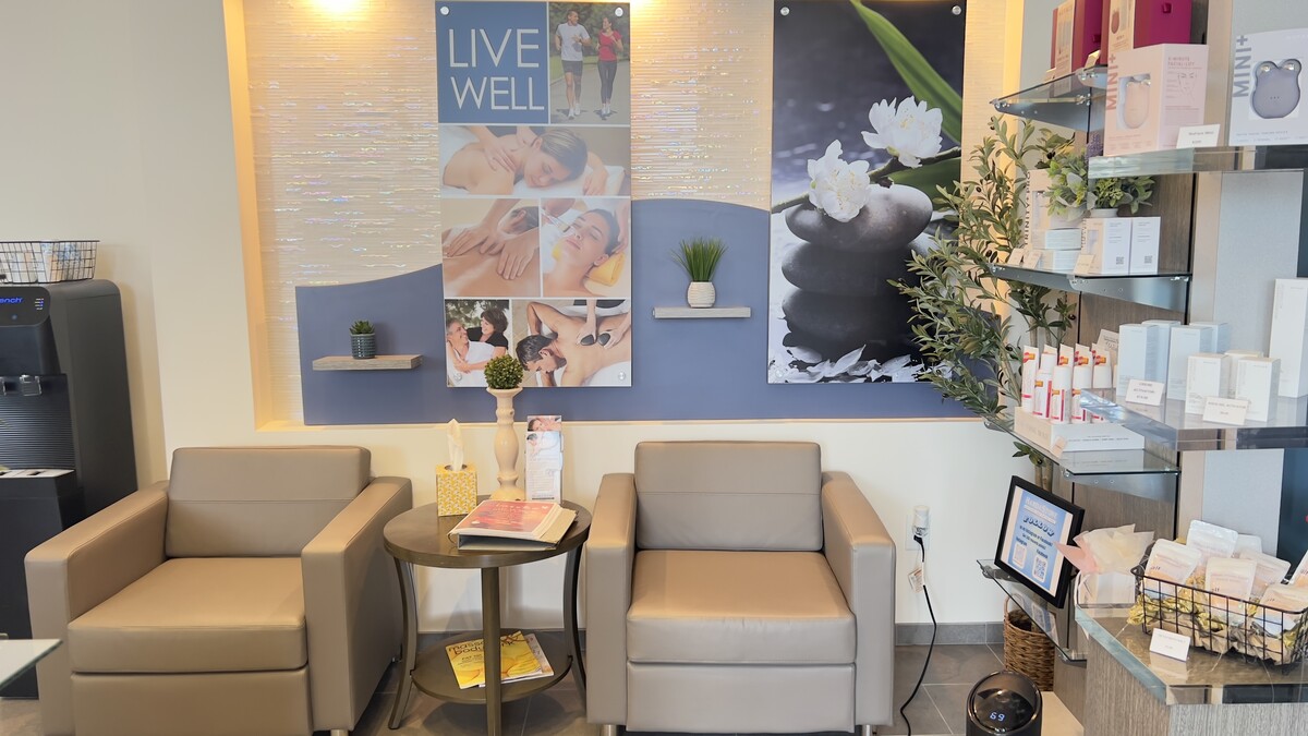 Images Hand and Stone Massage & Facial Spa