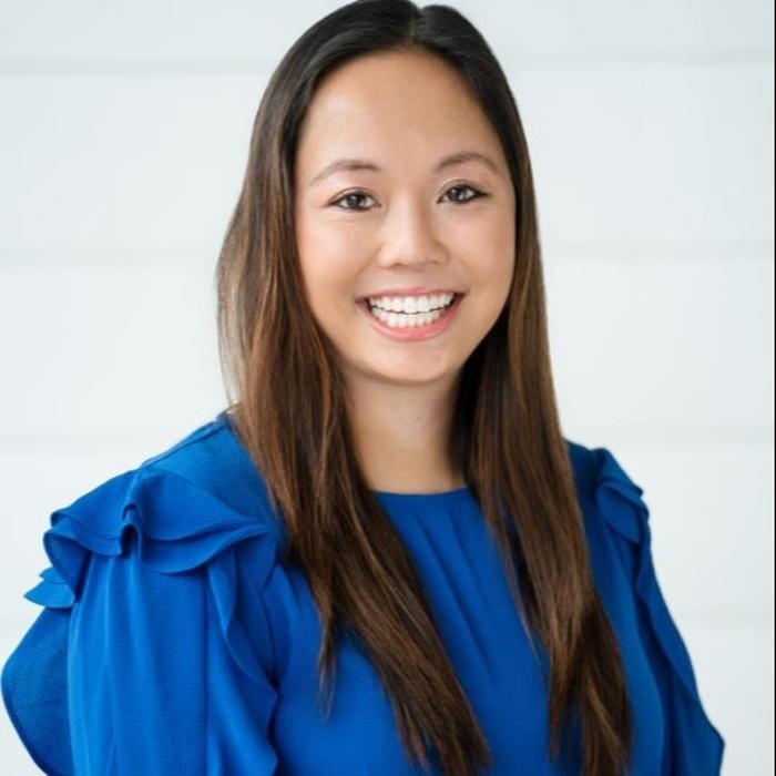 Dr. Aria Nhuy Hoang Vandenbush DDS Logo