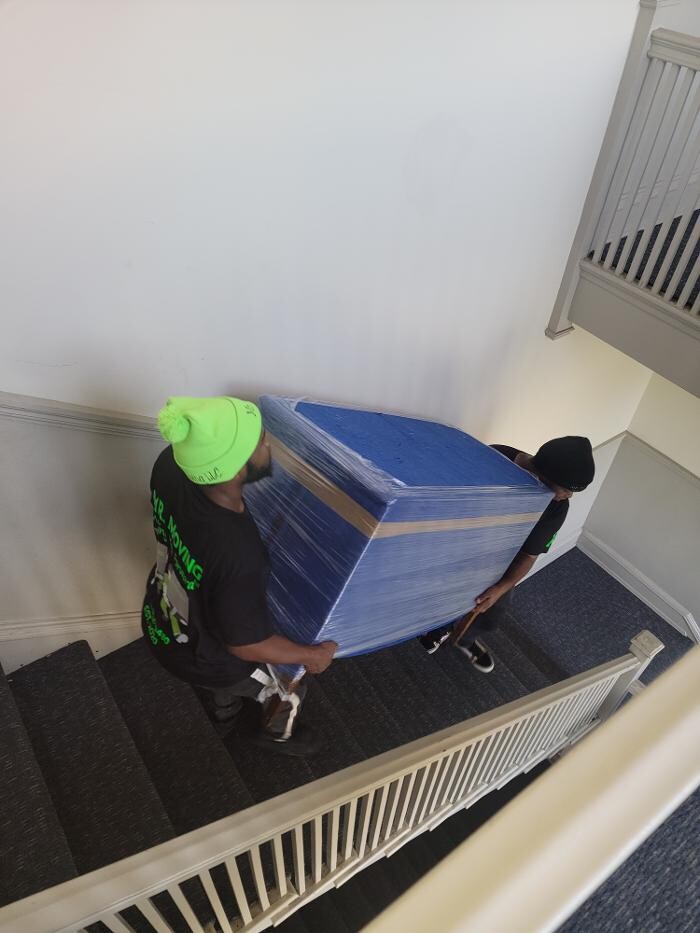 Images MR. MOVING LLC