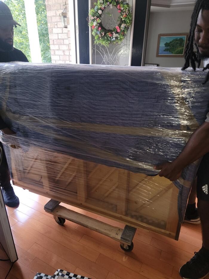 Images MR. MOVING LLC