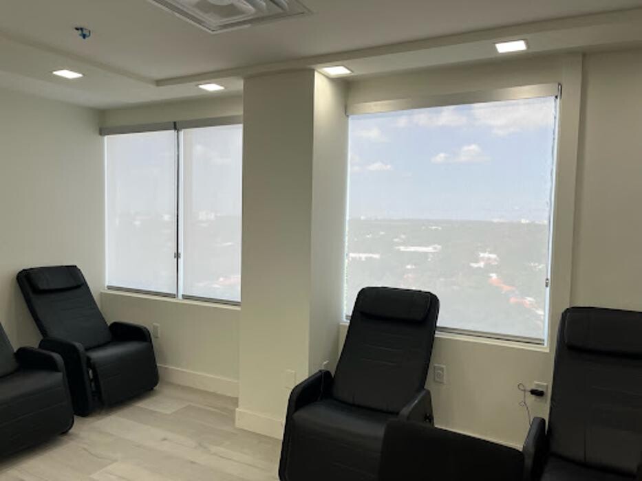 Images CMC BLINDS & DESIGNS