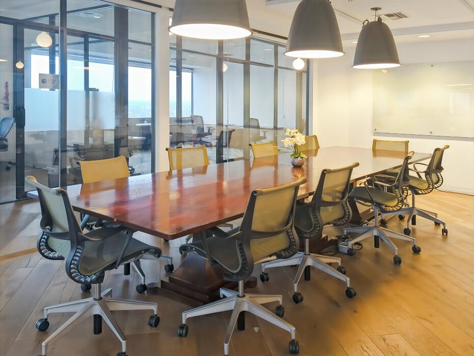 Images Spaces W Olympic Blvd