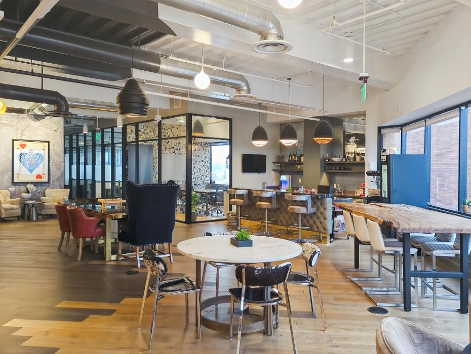 Images Spaces W Olympic Blvd