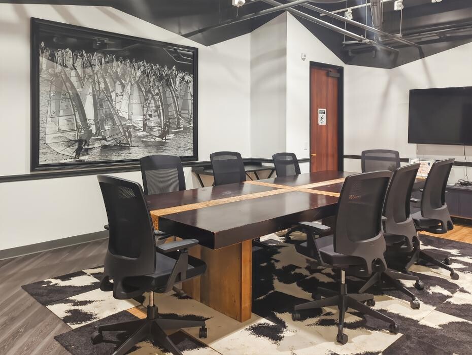 Images Spaces W Olympic Blvd