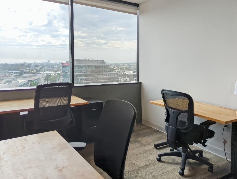 Images Spaces W Olympic Blvd