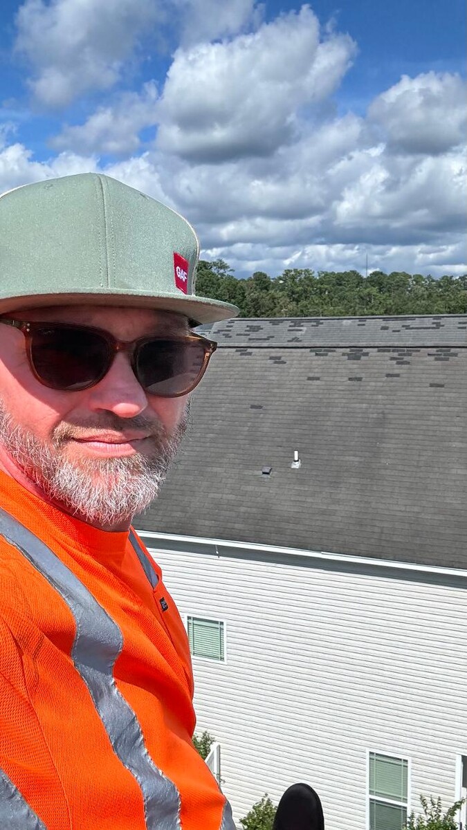 Images A Good Roofer Near Me