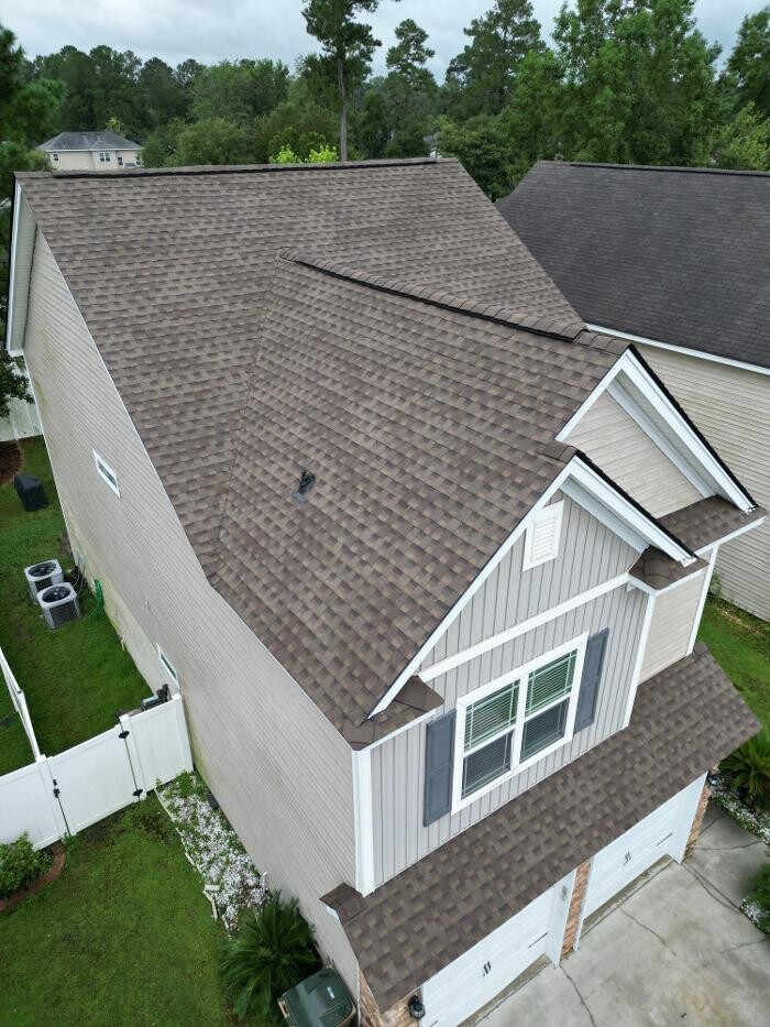 Images A Good Roofer Near Me