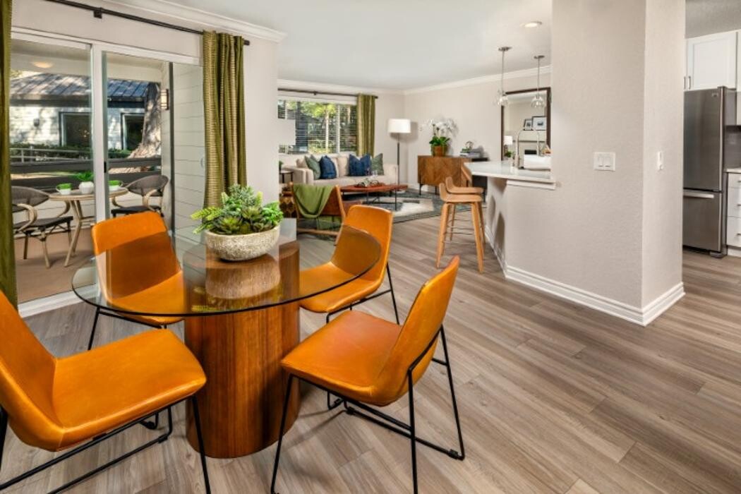 Images Artisan Laguna Beach