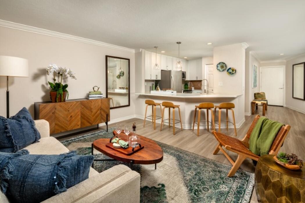 Images Artisan Laguna Beach
