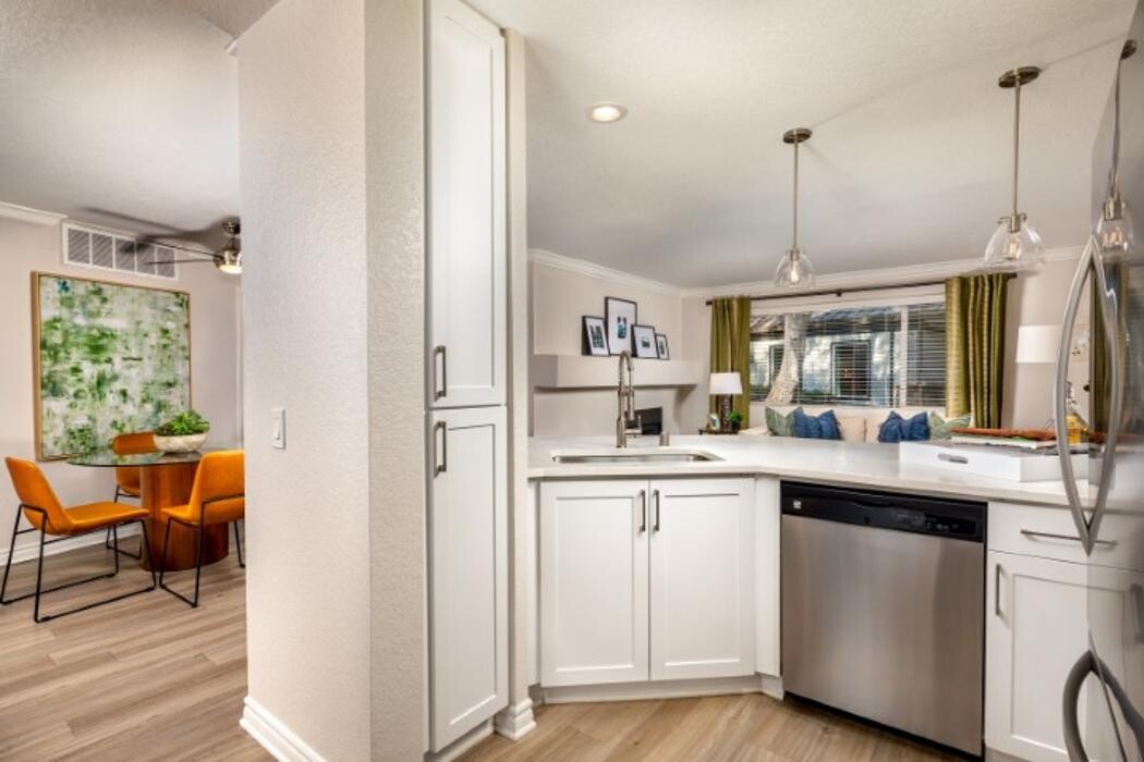 Images Artisan Laguna Beach