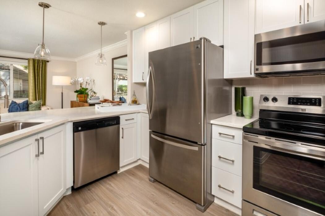 Images Artisan Laguna Beach