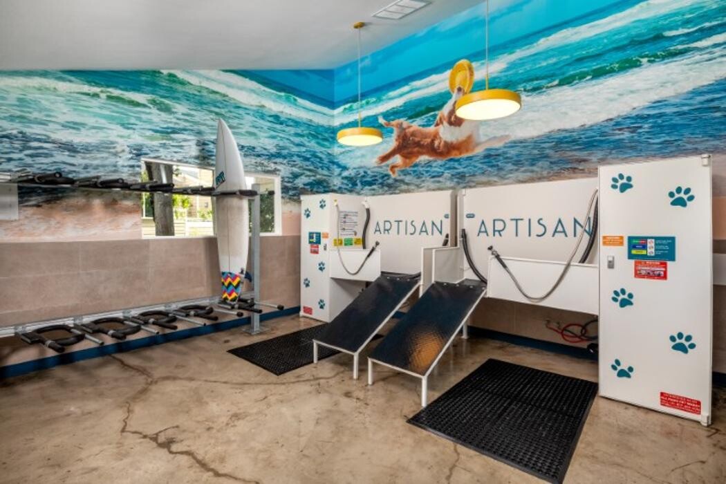 Images Artisan Laguna Beach