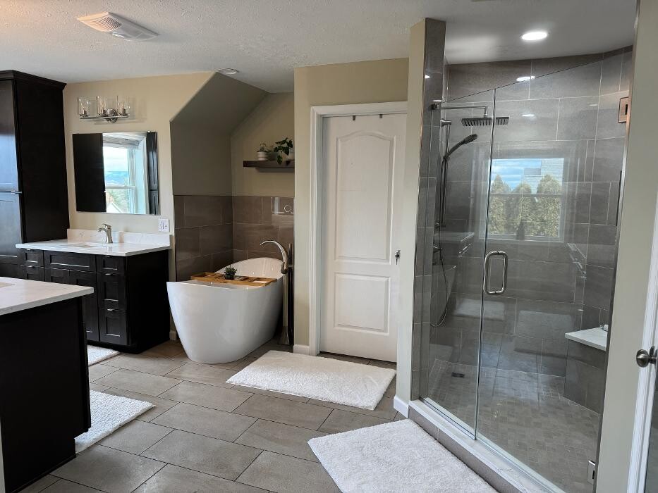 Images Dick's Cabinetry & Flooring, LLC