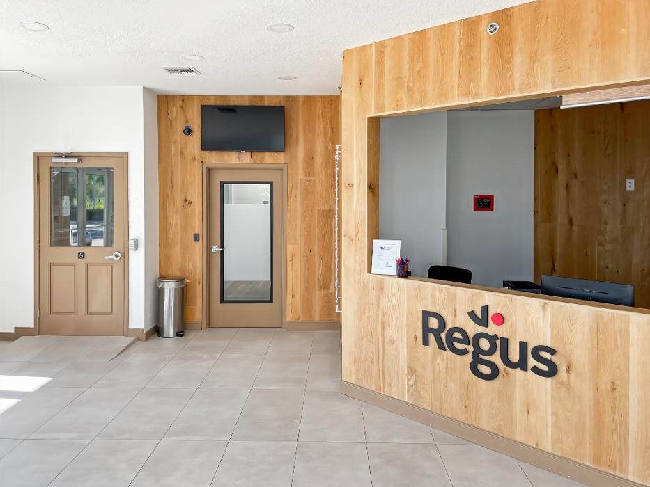 Images Regus Industrial Dr