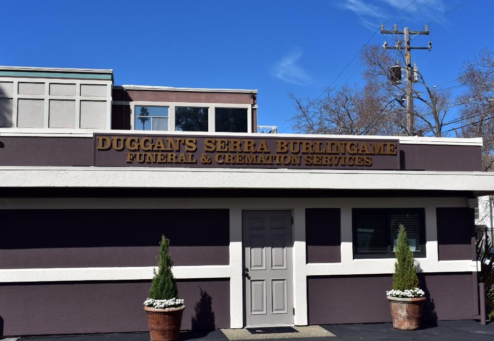 Images Duggan's Serra Burlingame