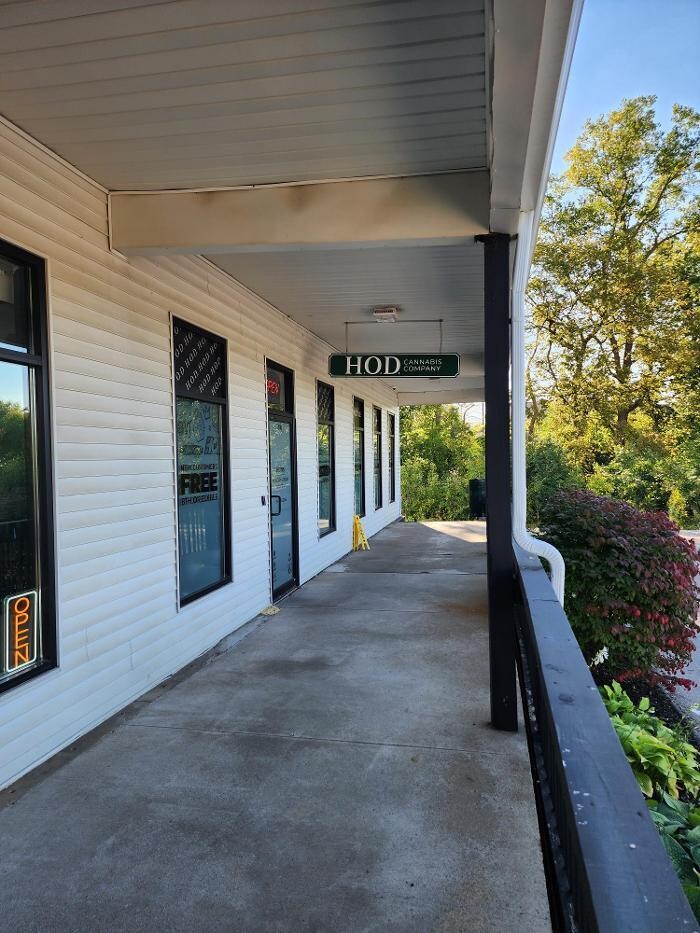 Images House of Dank Recreational Cannabis - Lapeer
