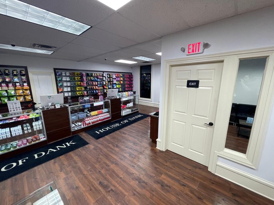Images House of Dank Recreational Cannabis - Lapeer