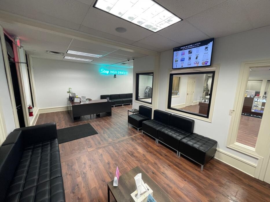 Images House of Dank Recreational Cannabis - Lapeer
