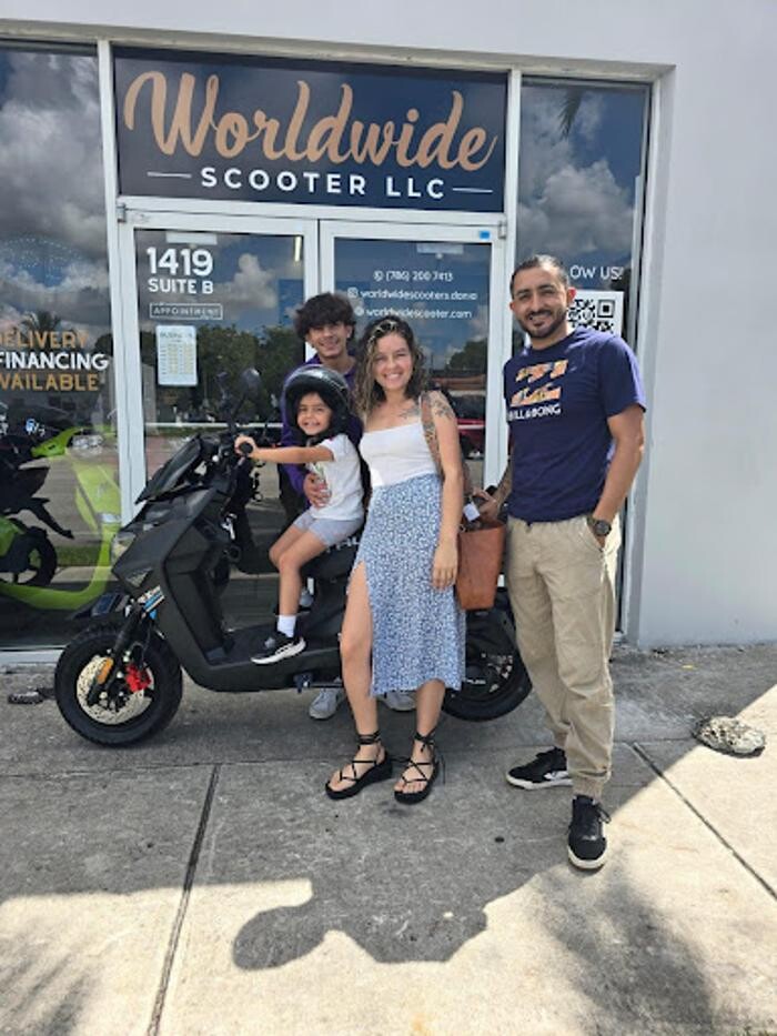 Images Worldwide Scooter