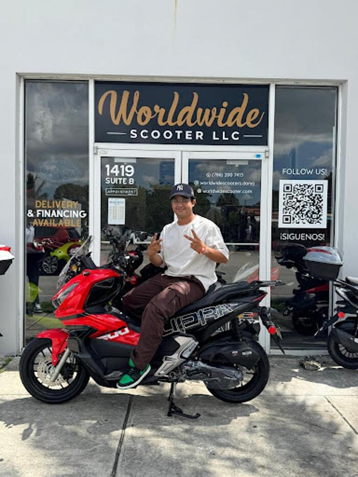 Images Worldwide Scooter