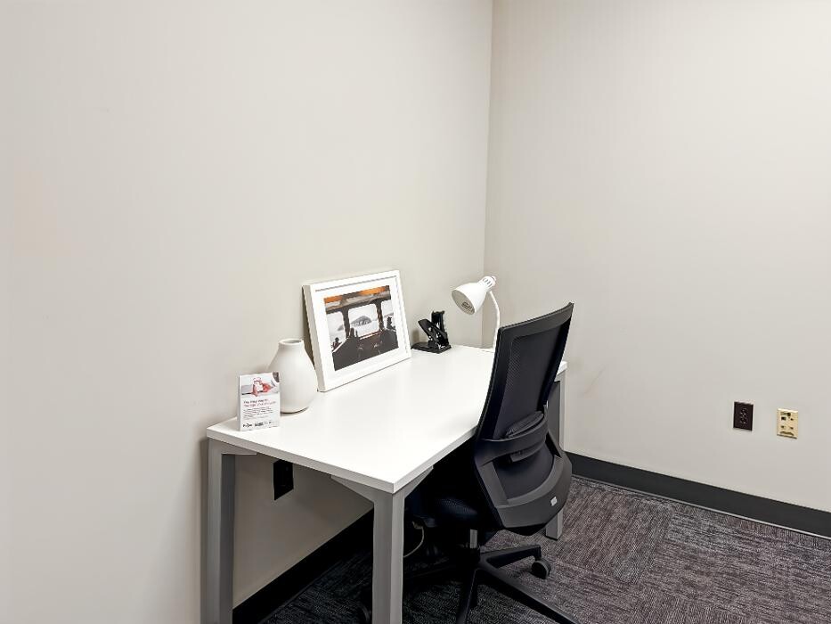 Images Regus Valley View