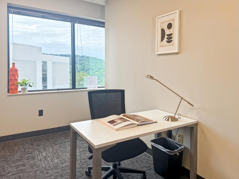 Images Regus Valley View