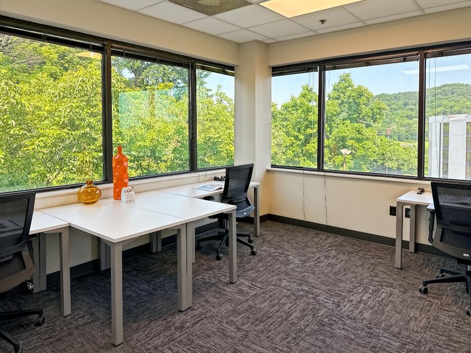 Images Regus Valley View
