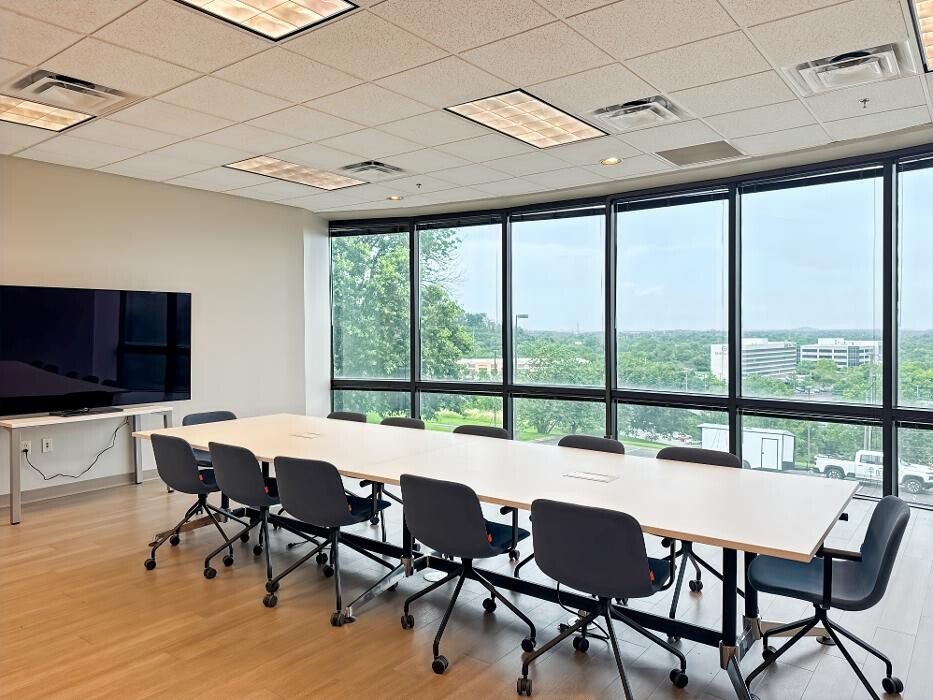 Images Regus Valley View