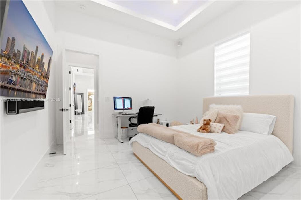 Images Casabella Miami Realty