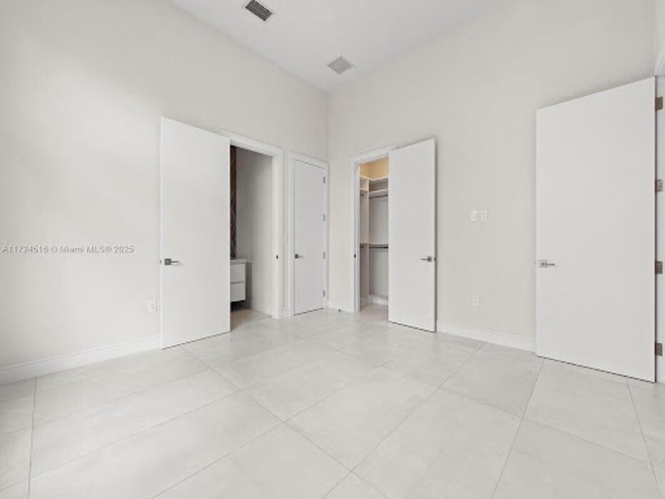 Images Casabella Miami Realty