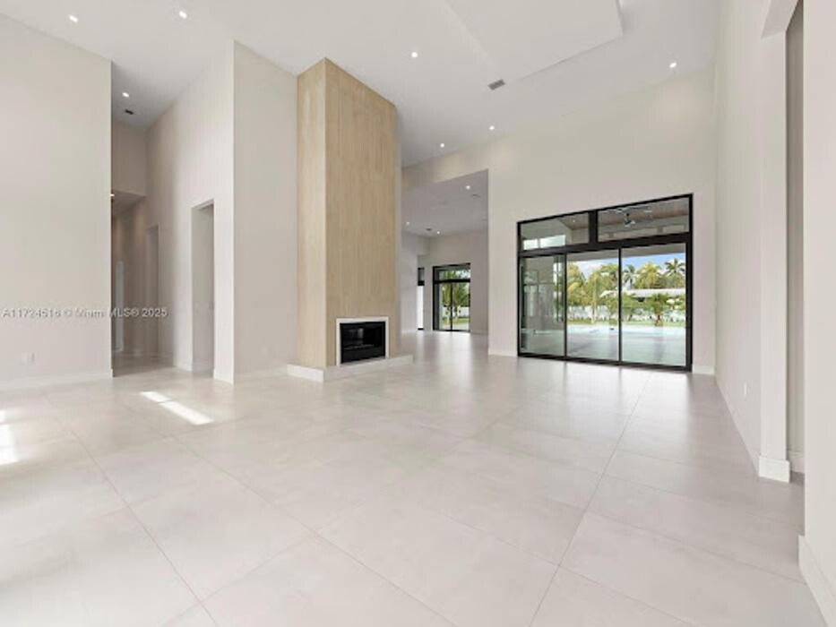 Images Casabella Miami Realty