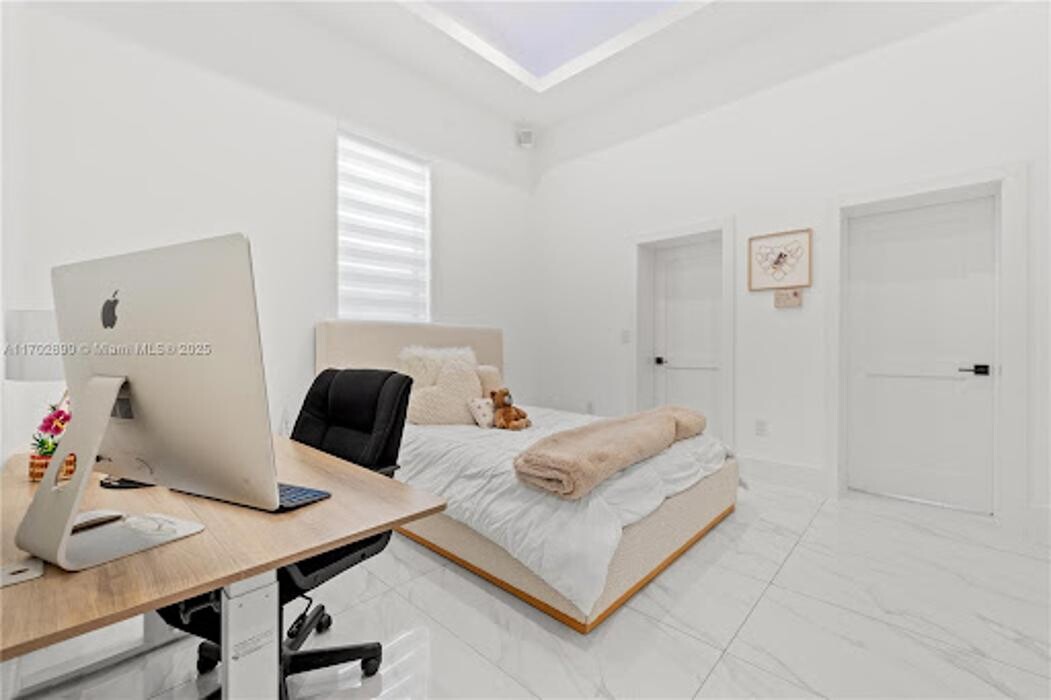 Images Casabella Miami Realty