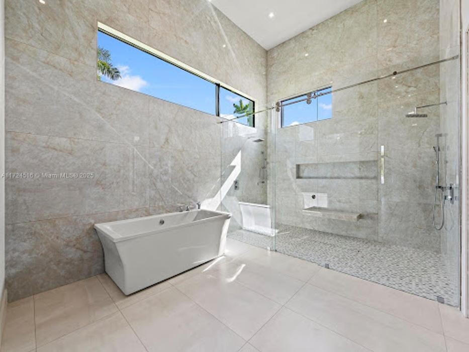 Images Casabella Miami Realty