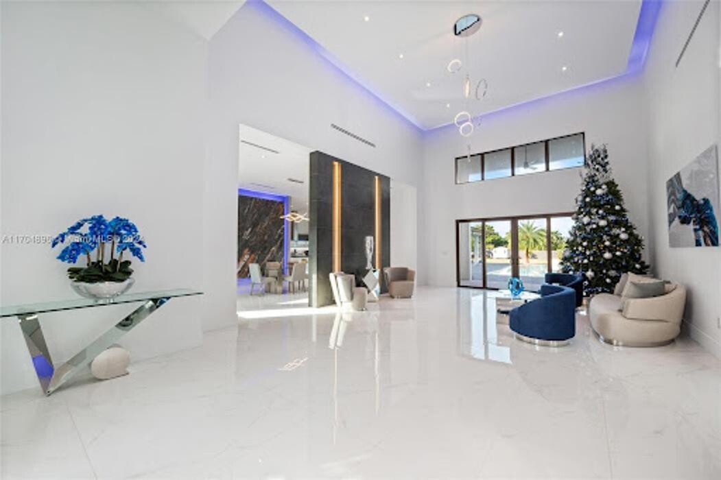 Images Casabella Miami Realty