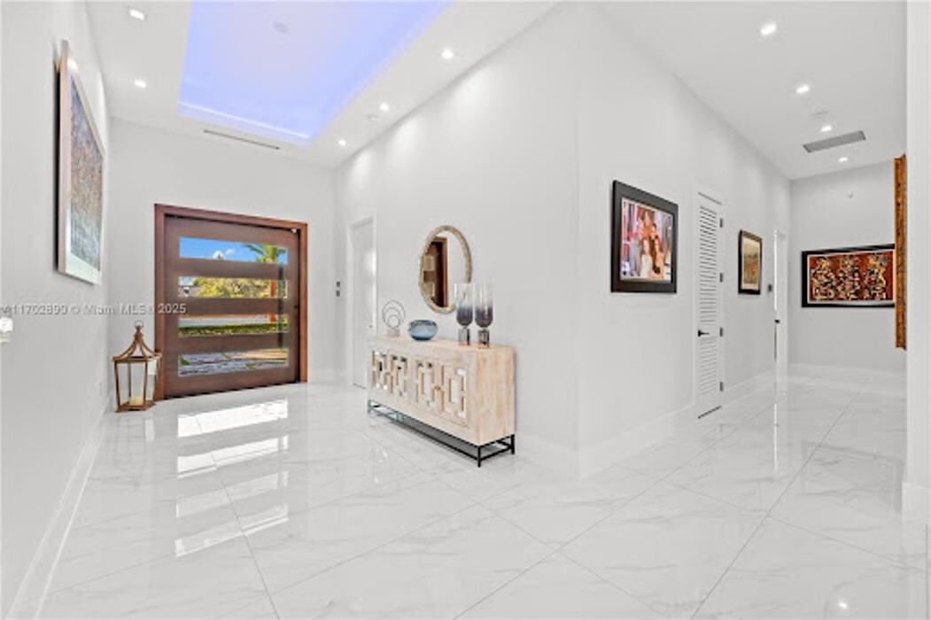 Images Casabella Miami Realty