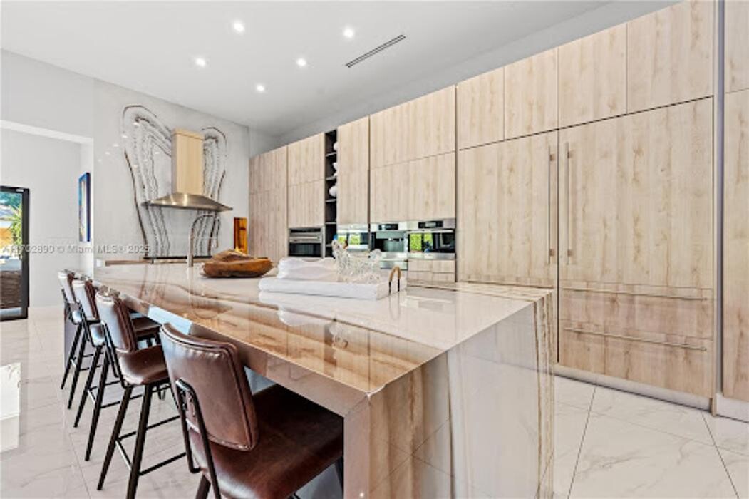 Images Casabella Miami Realty