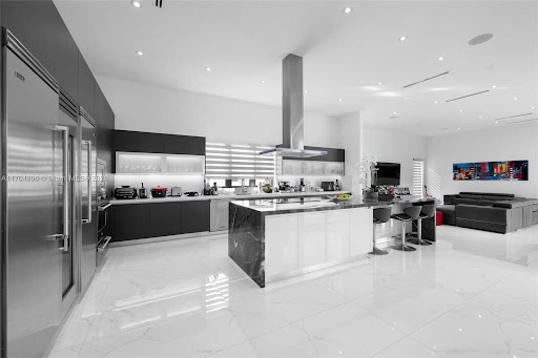 Images Casabella Miami Realty