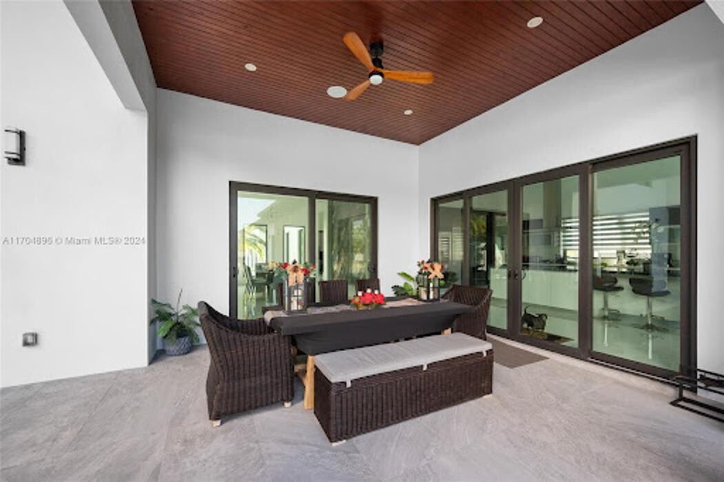 Images Casabella Miami Realty