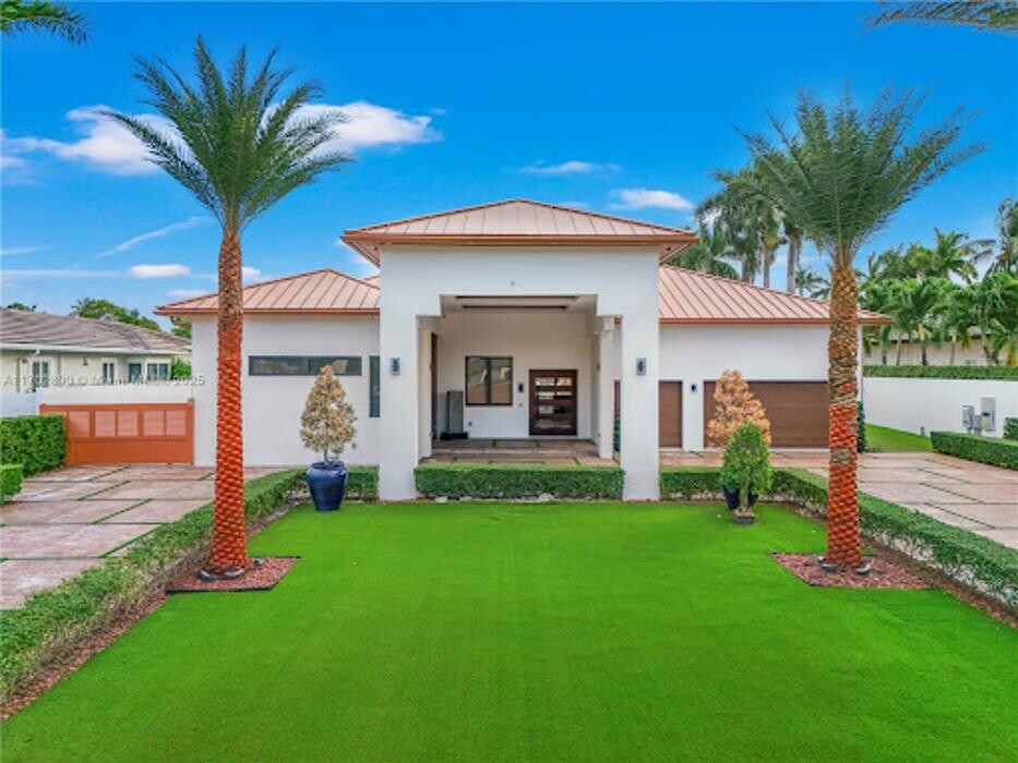 Images Casabella Miami Realty