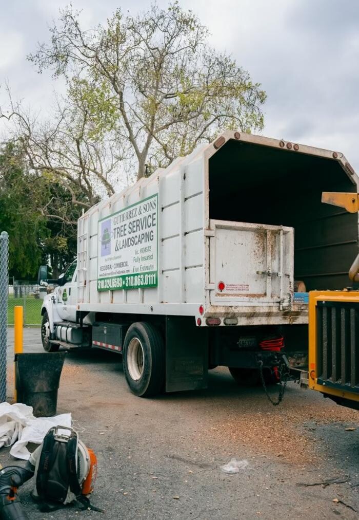 Images Gutierrez & Sons Tree Services and Landscaping