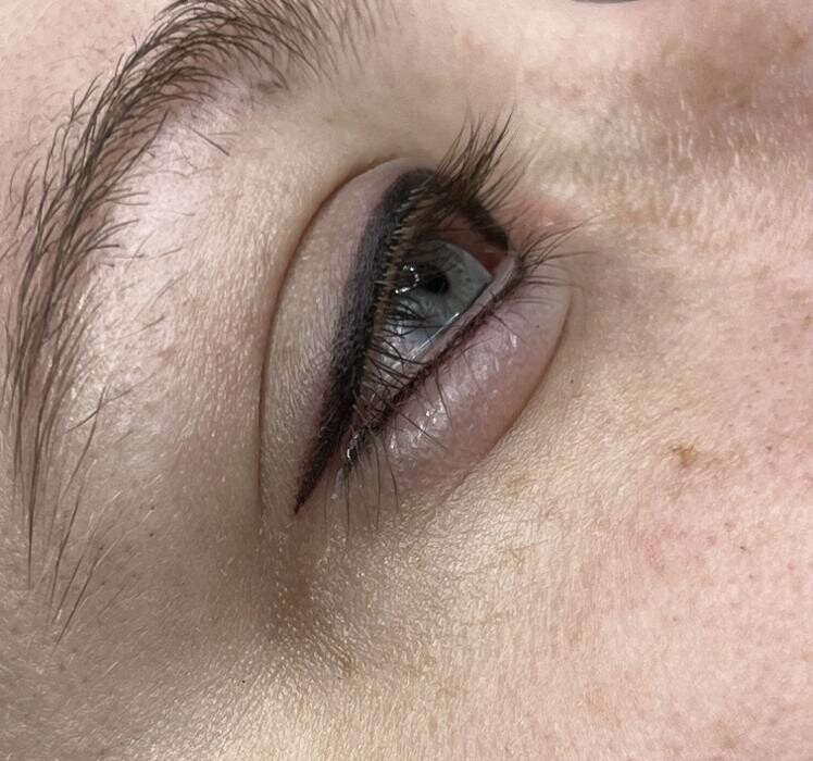 Images Maddy Jean Permanent makeup