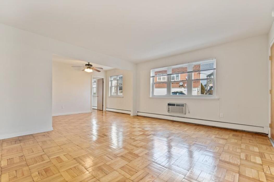 Images Sheldrake Apartments