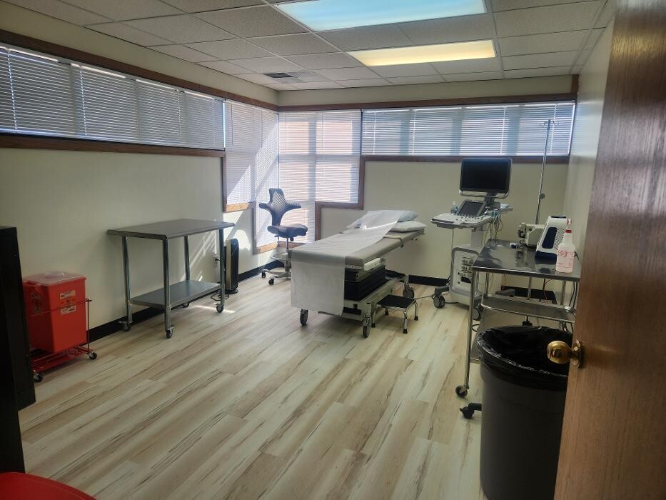 Images Vein-ity Vein Care Centers of Kansas